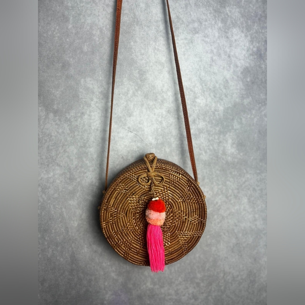 Handwoven round rattan Crossbody Beach Summer Woman bag